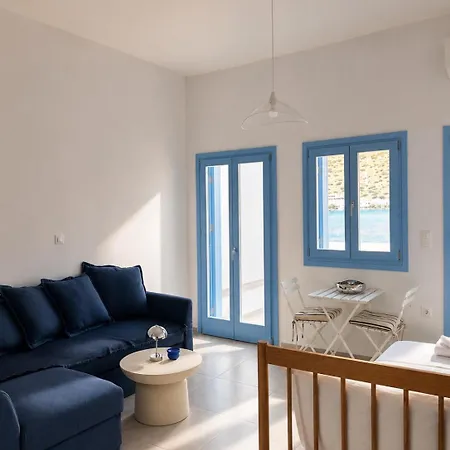 아파트 Little Beachfront In Kamares, Sifnos