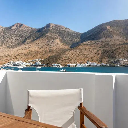 Little Beachfront In Kamares, Sifnos 아파트